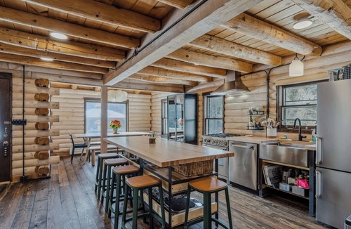 Hartland Cabin | Blue & Sonny Hollow, Modern Cabin with Firepit