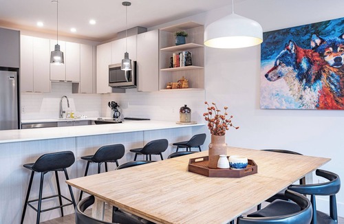 Revelstoke Condo | Bluebird Daze