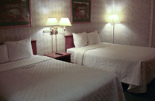 Melfort Hotel | Bluebird Hotel