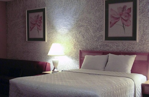 Melfort Hotel | Bluebird Hotel