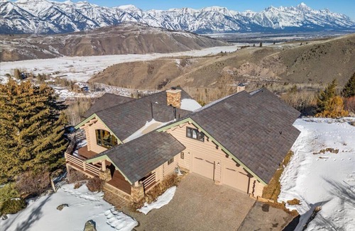 Spring Creek Ranch House | Boundary JH: Hole in the Sky