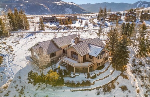Spring Creek Ranch House | Boundary JH: Hole in the Sky
