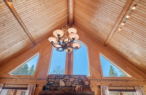 Benchmark Cabin | Boxelder Creek Lodge Black Hills Vacation Home