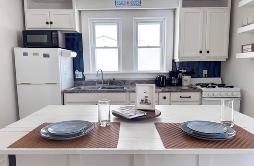 Wells House | BRAND NEW 2026: Wells, ME - East Coastin' 2 bed/1 bath Cottage
