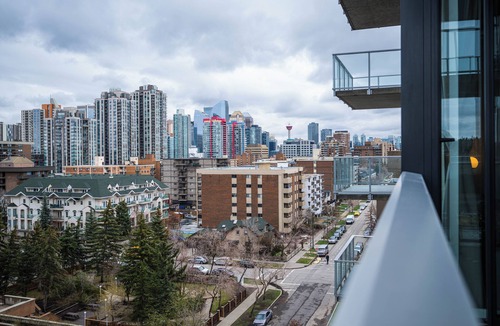 Connaught Apartment | Brand New Apartment in downtown Calgary