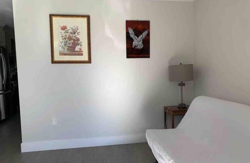 Duncan House | Brand New Constructed 1-bedroom townhouse