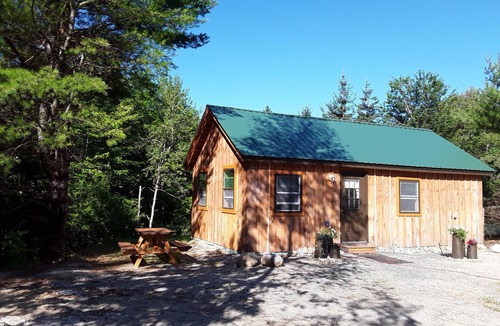 Blue Hill Cottage | Brand new farm cottage close to downtown Blue Hill and Acadia National Park