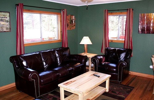 Estes Park Cabin | Breathtaking Cabin with Hot-tub in Estes Park, Colorado