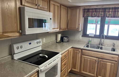 Estes Park House | Breathtaking Views, Huge Deck, Private, Fireplace, 4 Bedroom 2 Bath, Sleeps 10