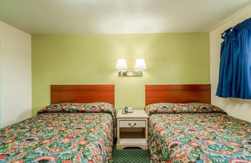 Boise City Hotel | Bright Modern Rooms Near Cimarron Landmarks, 3 Rooms Available for Your Stay