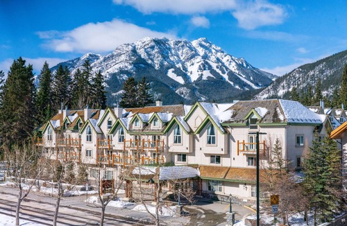 Banff Apartment | Bright & Open Loft King Suite with Mountain Views