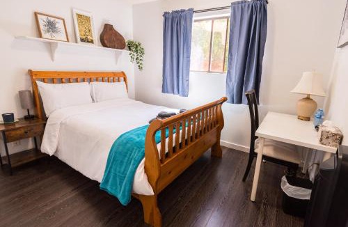 Dunbar House | Bright & Spacious House Near UBC