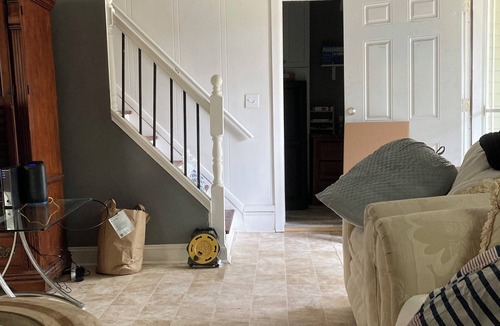 Garfield Heights Bed & Breakfast | Brilliant 3-bedroom bed & breakfast in charming Cleveland neighborhood