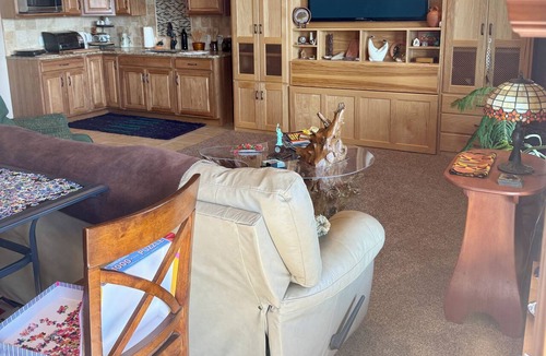 Cheyenne Apartment | Broken Bow Retreat