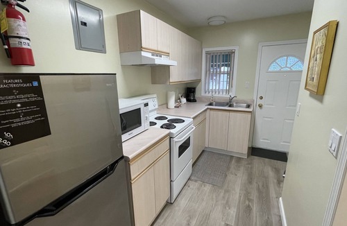 Regional District of Nanaimo Hotel | Buena Vista by the Sea