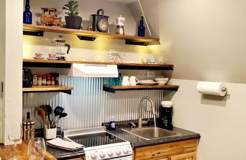 Glenwood Springs Cabin | Cabin 14: Cute Rustic A-Frame Cozy Getaway w/Kitchen