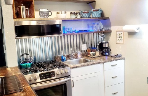 Glenwood Springs Cabin | Cabin 15: Cute Rustic A-Frame Cozy Getaway w/Kitchen