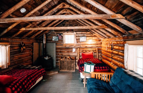 Monson House | Cabin, Double Bed, 2 Bunks, Shared Bathroom