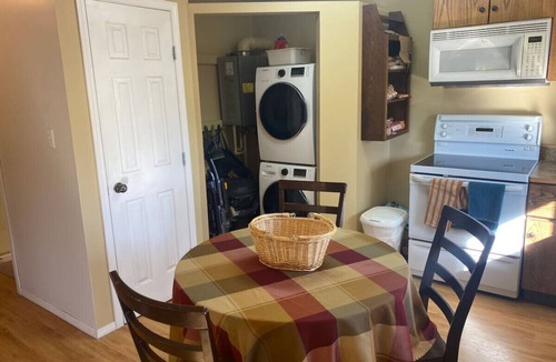 Rossland Cabin | Cabin on 1st Tee - Redstone Resort