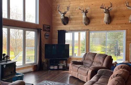 West Central Saskatchewan Cabin | Cabin with uninterrupted view of the lake