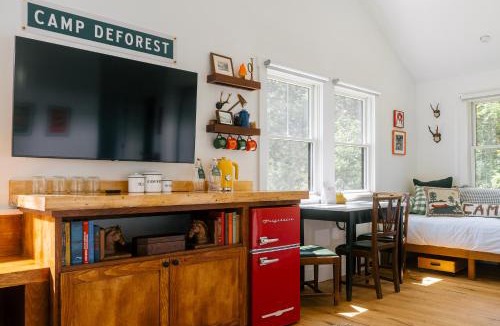Lincolnville Hotel | Camp DeForest