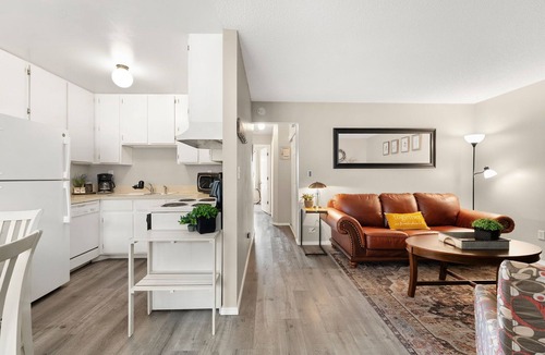 Fort Collins Condo | Campus West Nest | King Bed + Walk to CSU