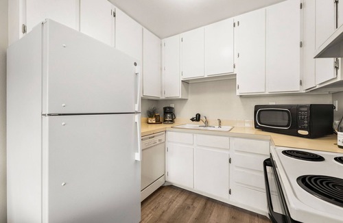 Fort Collins Condo | Campus West Nest | King Bed + Walk to CSU
