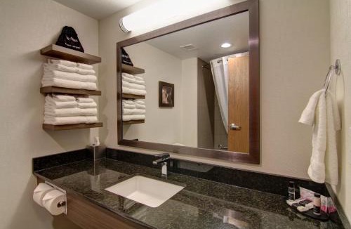 Kindersley Hotel | Canalta Hotel Kindersley