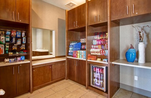 Martensville Hotel | Canalta Hotel Martensville