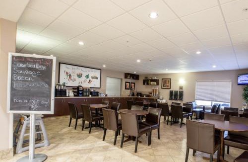 Oyen Hotel | Canalta Hotel Oyen
