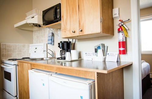 Prince George Hotel | Carmel Inn