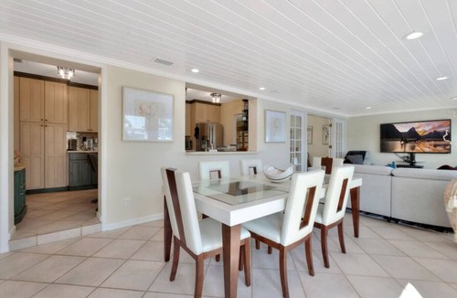 Deerfield Beach House | Casa by The Cove - 3/2 + Office - Intracoastal Front w/Heated Pool and Spa