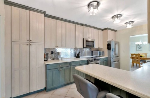 Deerfield Beach House | Casa by The Cove - 3/2 + Office - Intracoastal Front w/Heated Pool and Spa