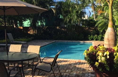 West Palm Beach Villa | Casa de Leon with heated pool