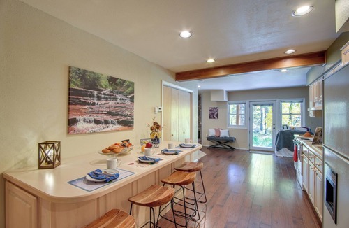 Nathrop Cottage | Casa Immaculata on Chalk Creek w/Views!
