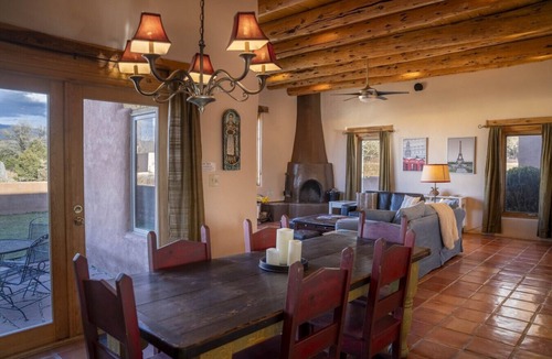 Taos House | Casa Monte Vista - Dream Getaway centrally located for easy access to all things fun
