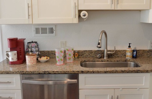 Grandview Heights Cottage | Casa Tua: Charming House in Downtown West Palm Beach!