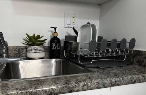 Prince George House | Central 2 Bedroom 1 Bath Suite!