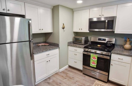 Marstons Mills House | Central AC 3 Min Walk to Pond!