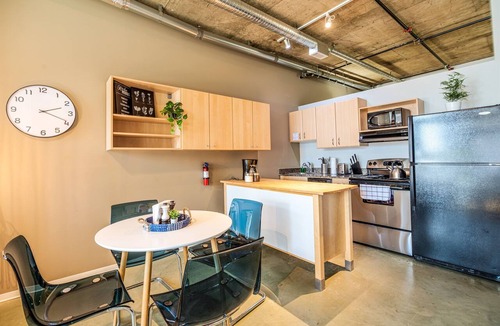 Downtown Edmonton Apartment | Central Station Vivid Loft:Balcony|LRT|Near Rogers
