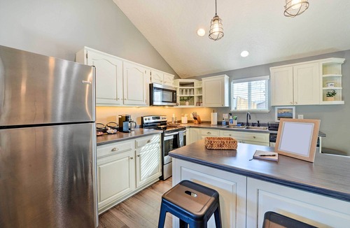Pinedale House | Centrally Located Pinedale Vacation Rental!