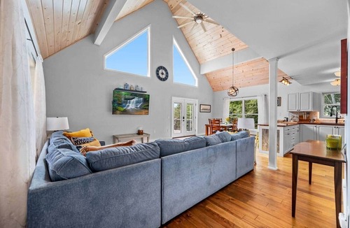 Danville House | Chalet Colline des Bois