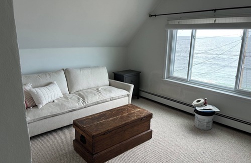 Brant Rock Apartment | Charming 2-bedroom apartment in wonderful Marshfield Across from the Ocean