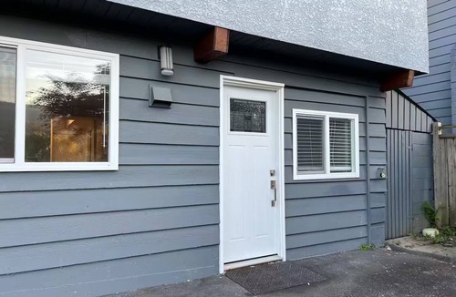 Coquitlam House | Charming 2-Bedroom Suite in Scenic Port Moody – Nature & Transit Nearby