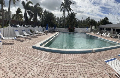 Hutchinson Island South Condo | Charming 2-bedroom Townhouse on Hutchinson Island, with private beach access.