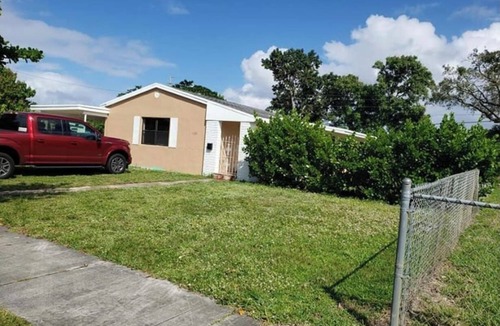 Miami Gardens Villa | Charming 2-bedroom villa in Sunny Miami