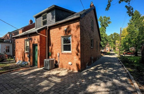 Cleveland Heights House | Charming 3-bedroom house in welcoming Cleveland Heights with AC, WiFi