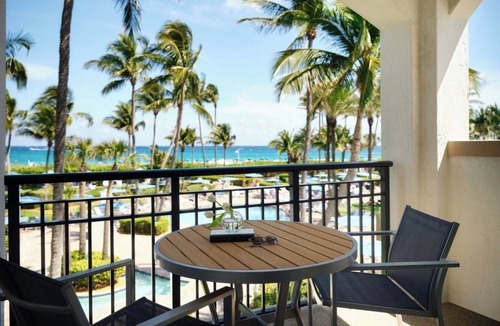 Palm Beach Shores Villa | Charming 3-bedroom villa oceanfront in superb Palm Beach Shores April 12-19