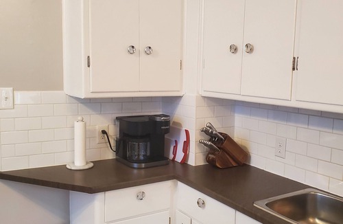 Saskatoon House | Charming 3 bedroom house close to downtown!