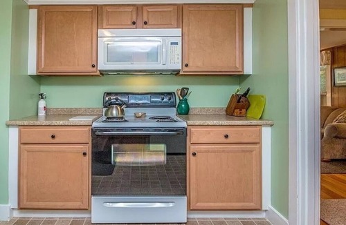 North Conway House | Charming 3-bedroom house in Downtown North Conway, Pet Friendly